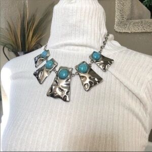 Necklace Bib Chunky Turquoise Stones Silver Tone